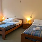 Casa Per Ferie Lo Scoiattolo Отель Азиаго