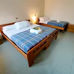 Casa Per Ferie Lo Scoiattolo Отель *