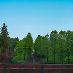 Отель Casa Per Ferie Lo Scoiattolo Азиаго
