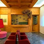 Casa Per Ferie Lo Scoiattolo * Азиаго