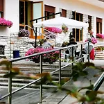 Casa Per Ferie Lo Scoiattolo * Азиаго