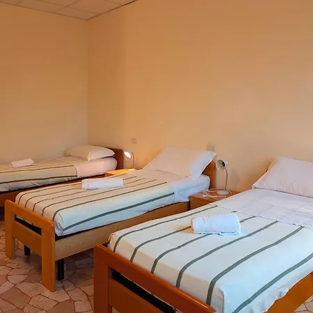 Casa Per Ferie Lo Scoiattolo Hotell *